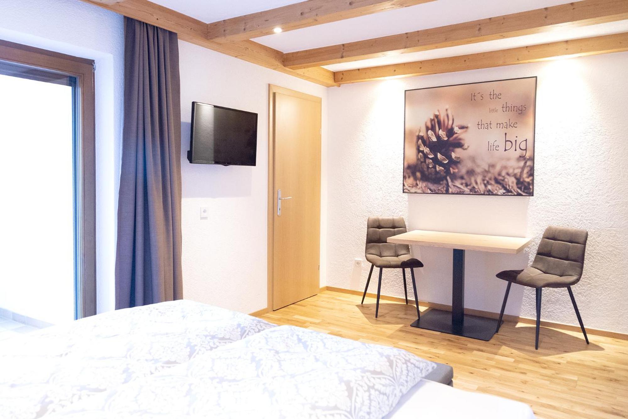 Haus Steinbock Bed & Breakfast Neustift im Stubaital Exterior photo